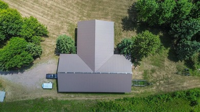 Discover the ultimate recreational property on 3 acres just off - photo 2