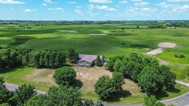 Discover the ultimate recreational property on 3 acres just off - photo 4