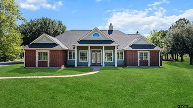 (private lake, pond, creek) Home For Sale in Quitman Texas