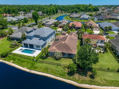 Mediterranean-style luxury estate offering four bedrooms, four - photo 2