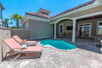 Mediterranean-style luxury estate offering four bedrooms, four - photo 4