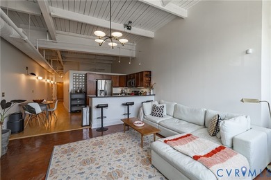 This bright and beautifully updated 2nd floor condo is nestled - photo 5