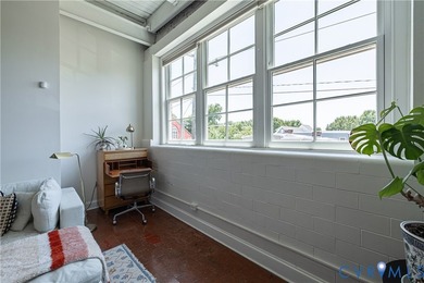 This bright and beautifully updated 2nd floor condo is nestled - photo 7