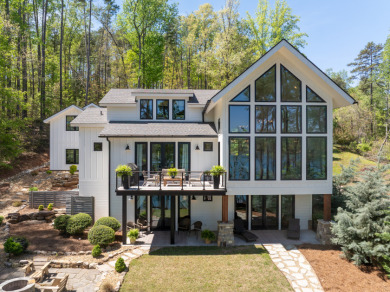 A Lake Keowee Property Beyond Words... - photo 2