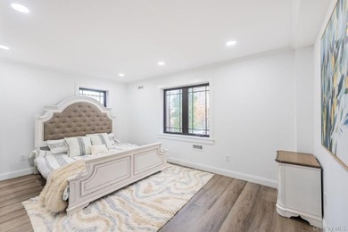 Welcome to this rare waterfront facing gem in Whitestone! This - photo 17