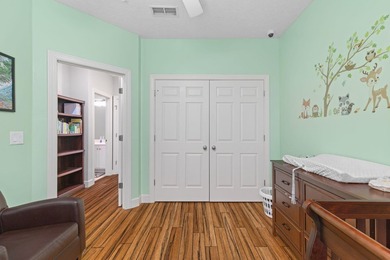 Conveniently located right off S. Montgomery Street in Grand - photo 18