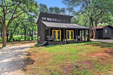 RARE LAKEFRONT INVESTMENT PORTFOLIO - PRIVATE COMPOUND - - photo 23