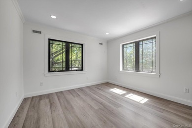 Welcome to this rare waterfront facing gem in Whitestone! This - photo 24