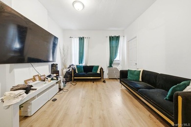 Brick 3-family home in the Grand Concourse featuring three - photo 25