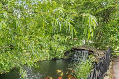 Conveniently located right off S. Montgomery Street in Grand - photo 26