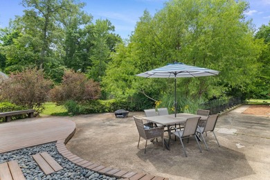 Conveniently located right off S. Montgomery Street in Grand - photo 28