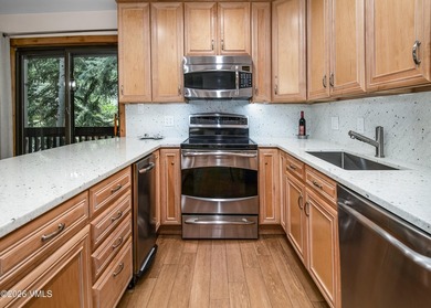 Experience the ultimate turn-key mountain lifestyle in this - photo 9