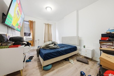Brick 3-family home in the Grand Concourse featuring three - photo 30
