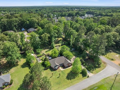 Conveniently located right off S. Montgomery Street in Grand - photo 38