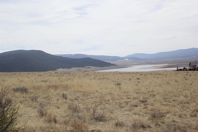 12 beautiful, buildable acres with fantastic views of Eagle Nest - photo 5
