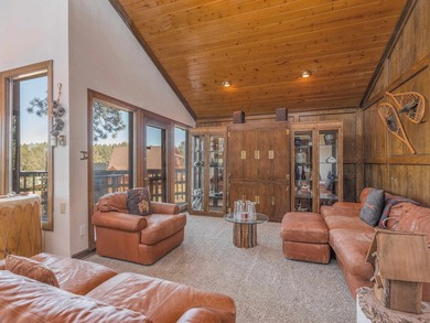 Embrace the ultimate mountain lifestyle in this exceptional home - photo 4