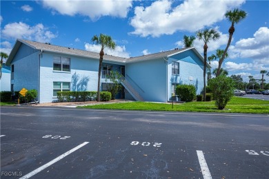 Cape Coral Lakes Area Condo For Sale in Cape Coral Florida