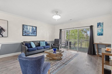 Welcome to this beautifully maintained 2-bedroom, 2-bathroom - photo 7