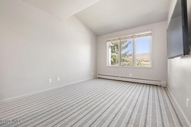 Enjoy sweeping Country Club of the Rockies golf course views - photo 8