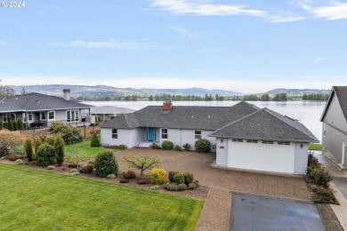 Lake Home For Sale in Columbia City, Oregon
