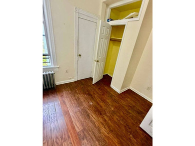 Welcome to 406 Chestnut St, a spacious 5-bedroom, 3-bath Single - photo 32