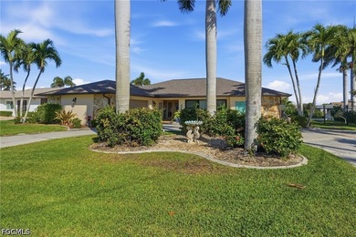 Welcome to Tiffany Court, this beautifully upgraded Gulf-access - photo 5