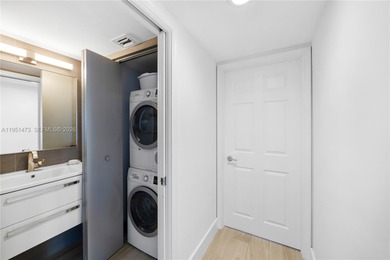 Excellent corner unit remodeled, featuring 2 split bedrooms and