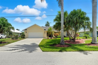 Cape Coral Lakes Area Home For Sale in Cape Coral Florida