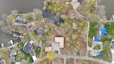 Welcome to 1080 North Shore Drive in Rome City on Sylvan Lake, a - photo 7