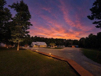 Additional listing photo 1
