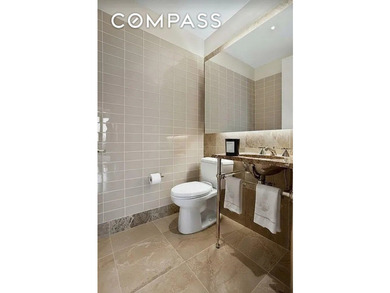 Prepare to be captivated by Residence 25A, a jaw-dropping sky - photo 15