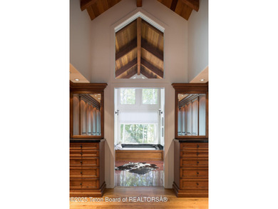 This home has been beautifully remodeled including a - photo 24