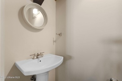 This premier, true ski-in/ski-out residence in the heart of the - photo 34