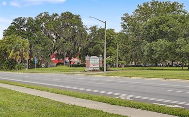 Under contract-accepting backup offers. Some homes are flipped - photo 44