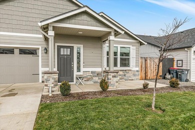 A better than new Hayden home born of dreams -- the original