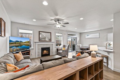 A better than new Hayden home born of dreams -- the original