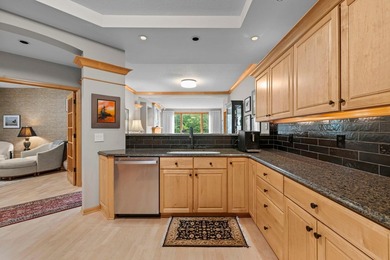 Welcome to Bayhill Condominiums, where comfort, convenience, and - photo 7