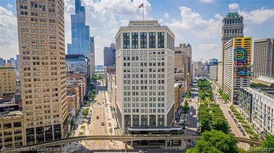 Detroit River Condo Active Under Contract in Detroit Michigan