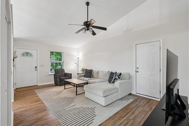 Welcome to 1036 Oakcrest Drive, a beautifully maintained home - photo 8