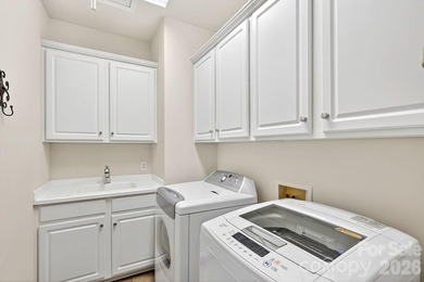 NEED A LARGE HOME TO HOST YOUR FAMILY AND FRIENDS? LOOK NO - photo 15