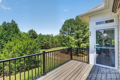 NEED A LARGE HOME TO HOST YOUR FAMILY AND FRIENDS? LOOK NO - photo 17