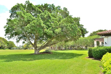 Excellent value on this beautifully situated 4-bedroom, 2.5-bath - photo 20