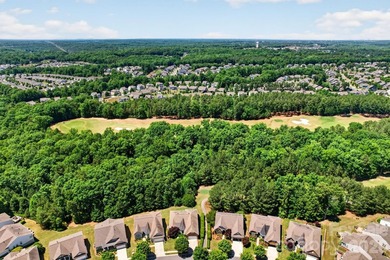 NEED A LARGE HOME TO HOST YOUR FAMILY AND FRIENDS? LOOK NO - photo 42