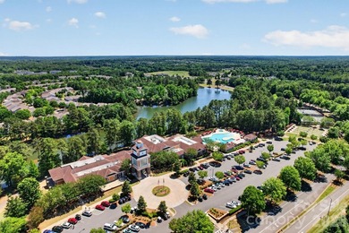 NEED A LARGE HOME TO HOST YOUR FAMILY AND FRIENDS? LOOK NO - photo 45