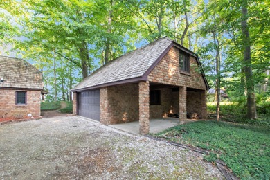 Charming English-style cottage with wonderful private Lake - photo 4