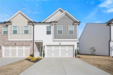 Lake Lanier Townhome/Townhouse For Sale in Oakwood Georgia