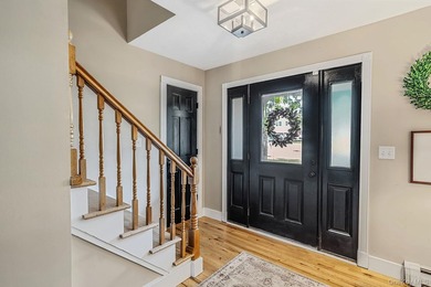 Welcome home to this beautifully maintained 4 bedrooom, 2.5 bath - photo 5