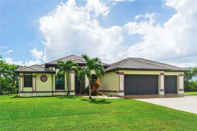 Cape Coral Lakes Area Home For Sale in Cape Coral Florida