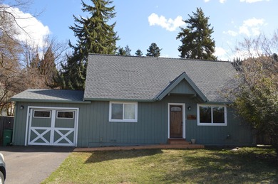Upper Klamath Lake Home Sale Pending in Klamath Falls Oregon