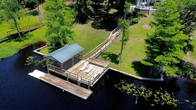 Nestled along the banks of the Black River, discover 203 Cree - photo 3